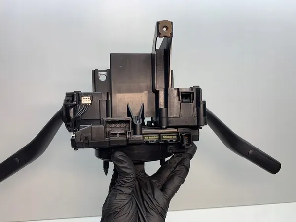 VW Passat B7 Kombischalter 5K0953569AR image 8