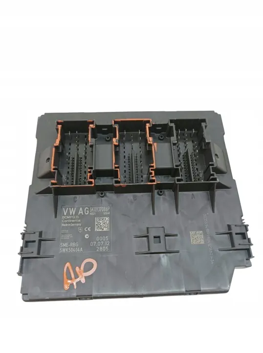 OEM 5K0937086P Komfortmodul för VW Caddy III image 2