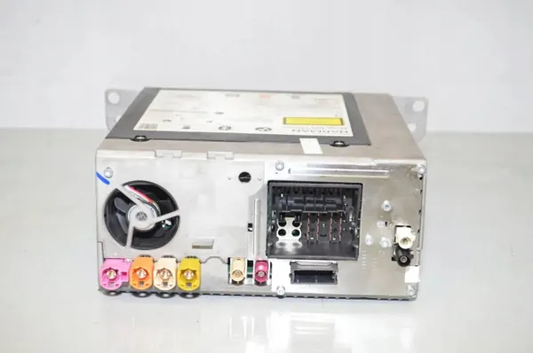 BMW 7er Navigationssystem OEM 65826829077 image 10