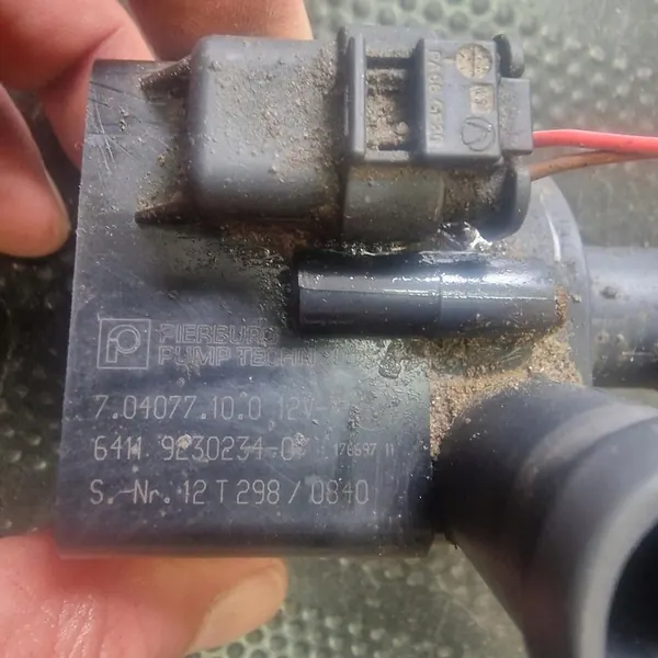 Waterpomp BMW F10 F11 N47 image 2