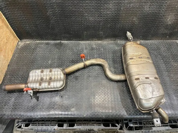 OEM 5Q0253411P S2601G081 Uitlaatdemper Gebruikt image 10
