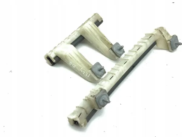 OEM AMD180023 Garniture vitre porte arrière droite image 3