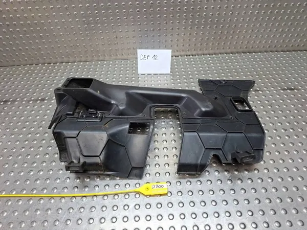 Tesla Model S Instrumentbräda plugg OEM S25165796 image 3