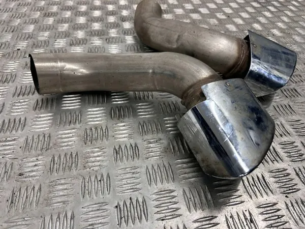 Oikea pakopää OEM 12345 BMW X5 X6 X7:lle image 8
