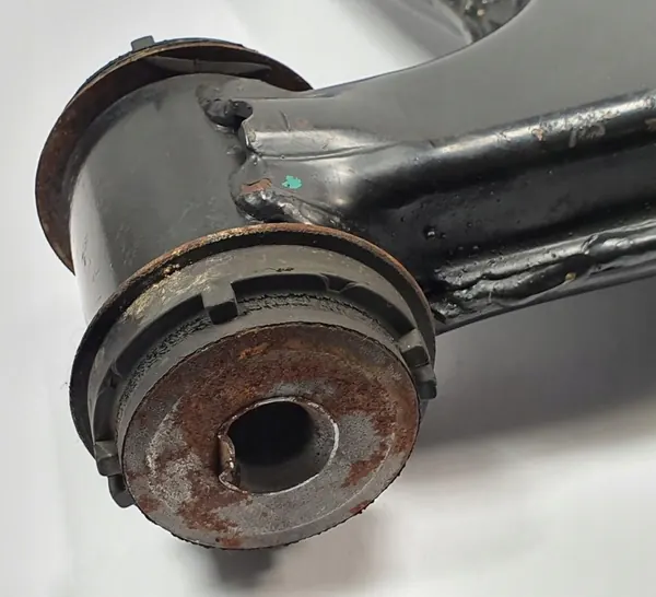 Braccio di Controllo Anteriore Destro Mercedes W124 image 8