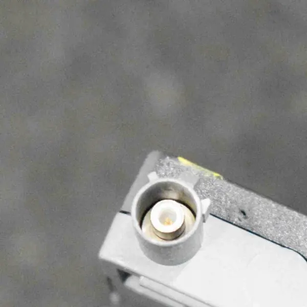 Antenneverstärker Maserati Gran Turismo 4.7L OEM 231149776984 image 3