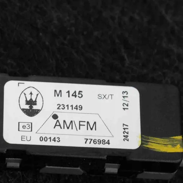Antenneverstärker Maserati Gran Turismo 4.7L OEM 231149776984 image 5