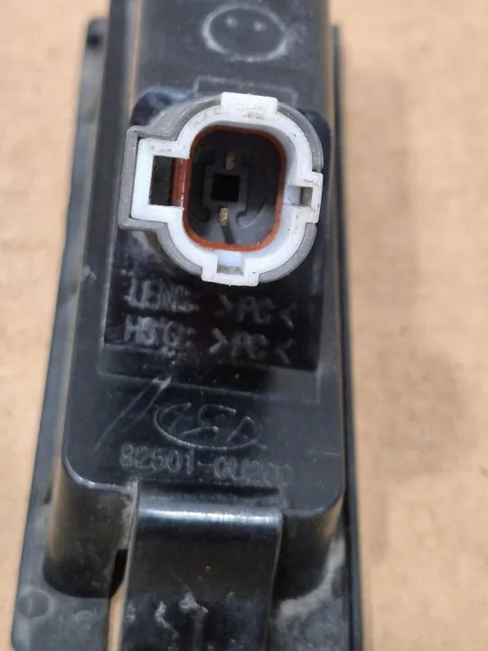 Éclairage Tableau de Bord Arrière OEM 92501-0U200 Hyundai/Kia image 4