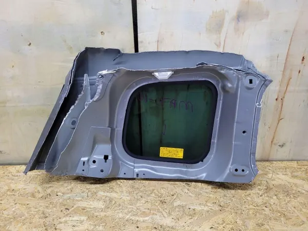 Vitre latérale arrière gauche OEM SKU24397 Mazda 5 image 6