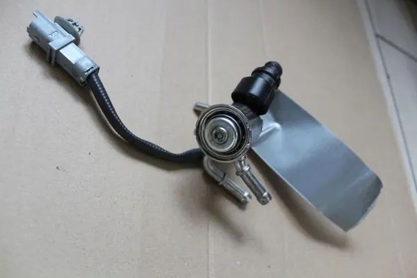 AdBlue-suutin OEM 160721041R Renault Master 2.3DCI:lle image 3