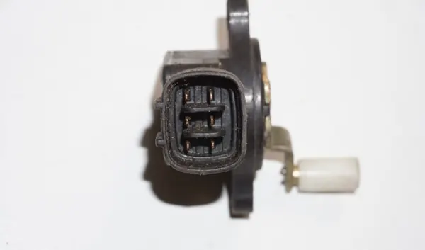 Gaspedaalpositiesensor OEM 18919-AM810 Nissan 350Z image 8