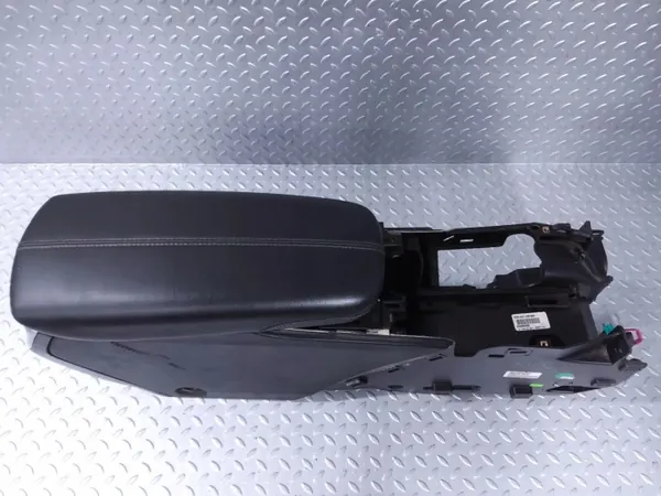 Accoudoir console Cadillac XTS OEM 22984918 - Occasion image 6
