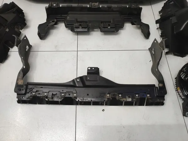 Radiator Support Beam Assembly Toyota Land Cruiser 150 image 2