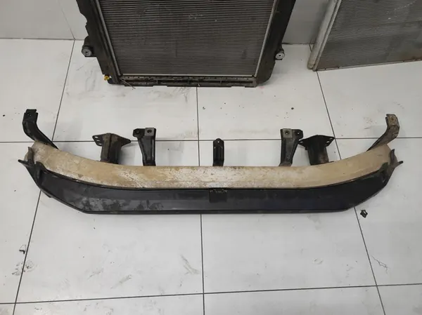 Radiator Support Beam Assembly Toyota Land Cruiser 150 image 9