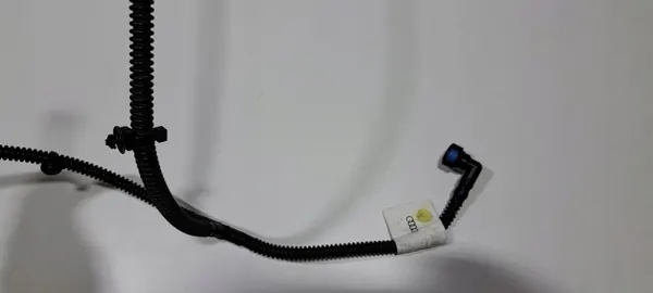 Audi E-Tron Frontstoßstange Scheibenwasserschlauch OEM 4KE955970B image 3