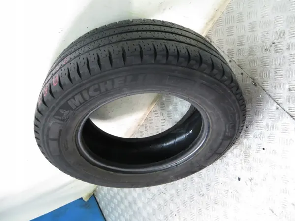 MICHELIN AGILIS CAMPING 225/65R16 112Q 5MM image 5