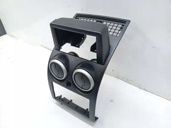 Radio ramskydd OEM P10381A77200 Nissan Qashqai image 3