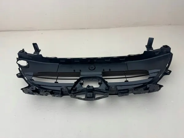 Grille de pare-chocs avant Toyota Yaris IV OEM 53111-K0020 image 8