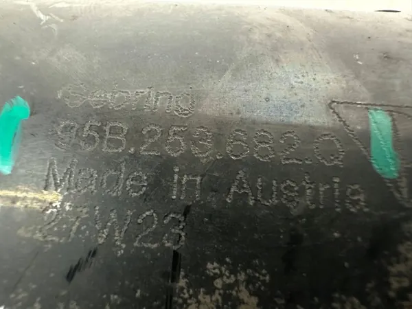OEM 95B853681Q Puntas de escape Porsche Macan image 4