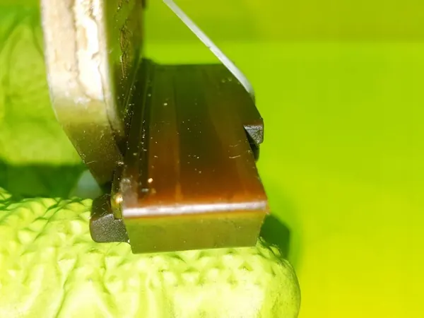 Tensionador de corrente de distribuição Audi A4 B7 A3 8P A6 C6 Passat 2.0 TFSI image 6