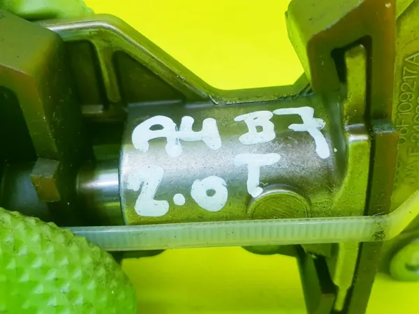 Tensionador de corrente de distribuição Audi A4 B7 A3 8P A6 C6 Passat 2.0 TFSI image 7