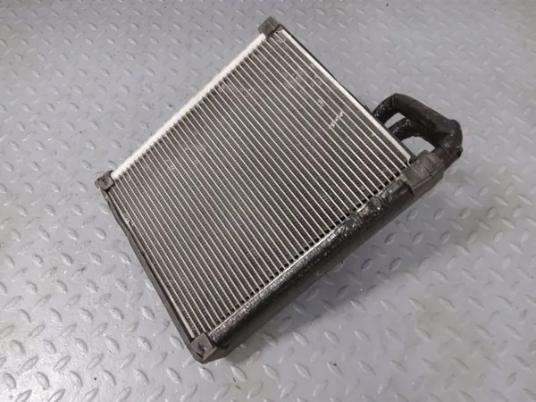 Ilmastointihöyrystin Audi A7 S7 4G OEM 4G1820023 image 3