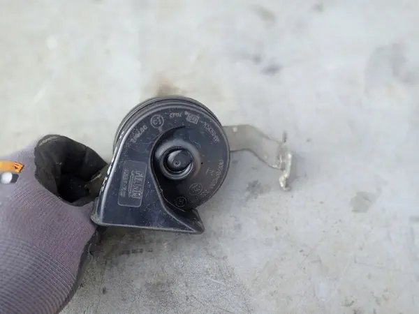 Klakson Fiat Doblo II Lift image 2