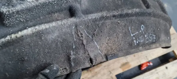 Audi Q5 Etu Vasemman Lokasuojan 8R0821171H image 5