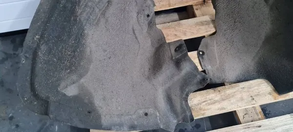 Audi Q5 Etu Vasemman Lokasuojan 8R0821171H image 8