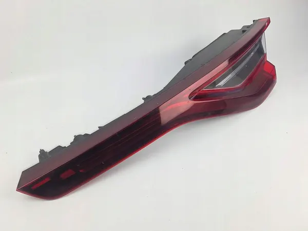 Luz trasera derecha Renault Megane IV 265506075R image 4