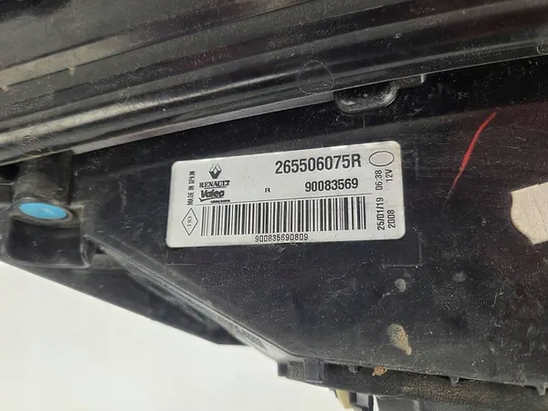 Luz trasera derecha Renault Megane IV 265506075R image 8
