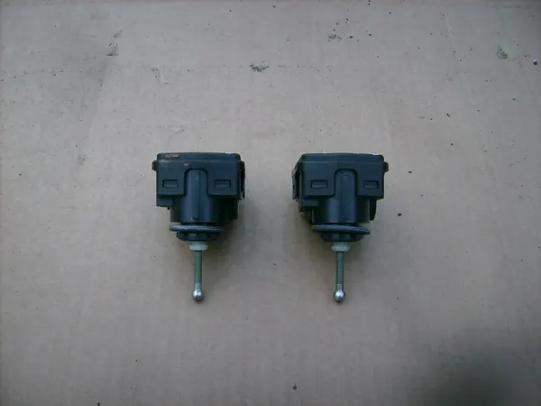 Ajovalon säädön moottori OEM 1523694 Scania image 2