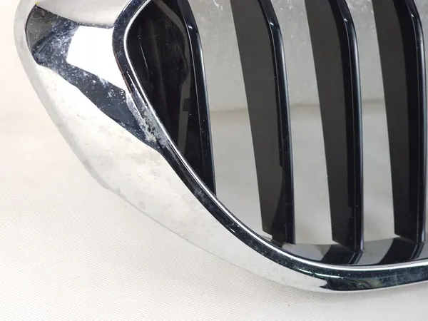 BMW G30 G31 Right Grille Original Chrome Basic 7383520 image 3