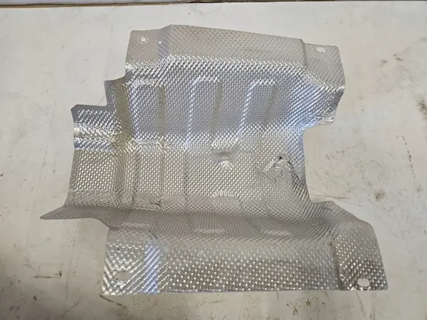 OEM lämpösuoja Hyundai Bayon Lift pakoputkelle image 2