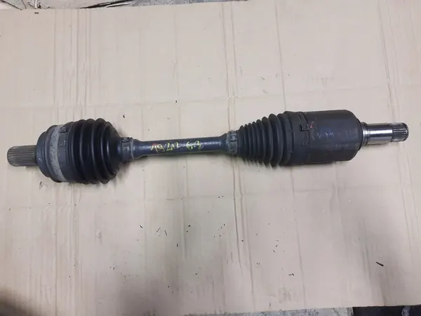 MERCEDES E 212 CLS 218 6.3 AMG Främre Vänster eller Höger Axel image 10