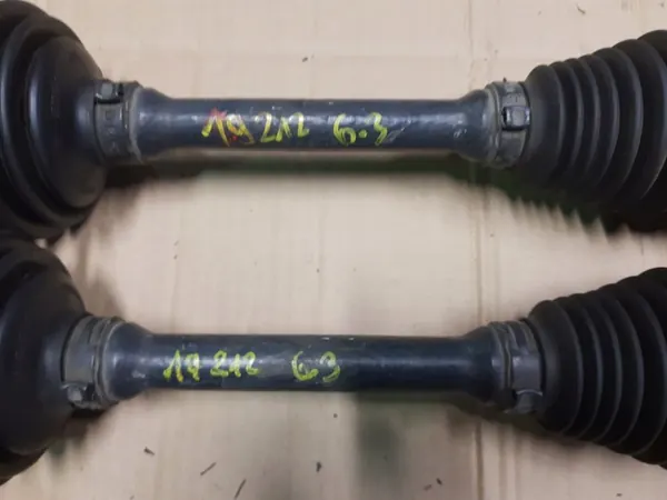 MERCEDES E 212 CLS 218 6.3 AMG Främre Vänster eller Höger Axel image 3