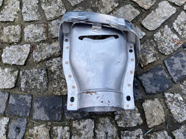 Mercedes GLA Linker Achter Uitlaatdemper OEM 1564900127 image 9