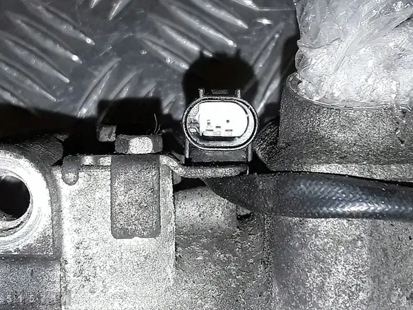 Compresor de Aire Acondicionado Mercedes W211 OM642 A0012308611 image 8