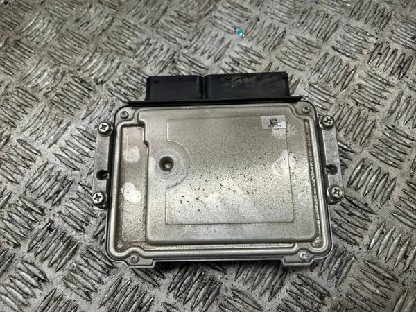 Motorregelaar Suzuki Swift VI MK8 1.4 Hybride OEM 33910-81S00 image 3