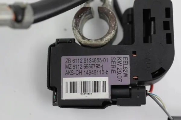 BMW E90 Minus batteriklem OEM 6986795-J image 4