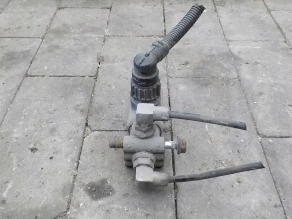 Sähköventtiili DAF 106 - Käytetty OEM-osuus image 4