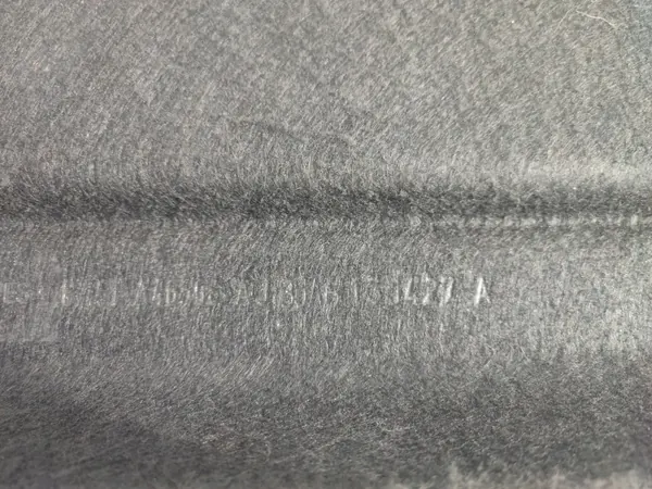 Ford Fiesta MK7 achterste kofferbakplank OEM PÓŁKA BAGAŻNIKA image 4
