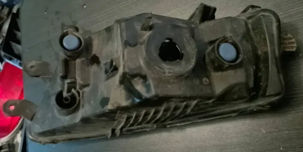 Phare halogène gauche avant OEM 5E0941699F Skoda Octavia image 8
