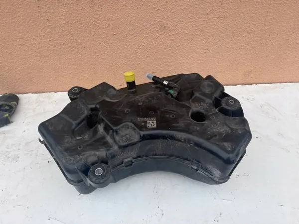 Tanque AdBlue BMW OEM 9884894 04 203356-10 Usado image 2