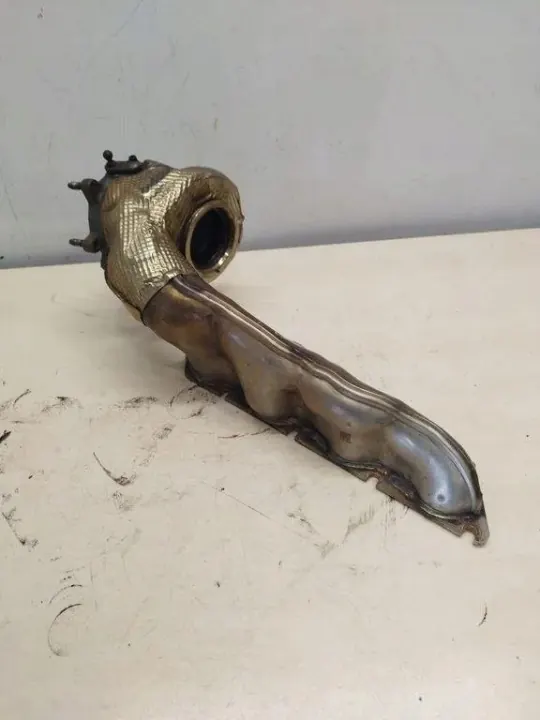 Pakoputken keräin Audi A8 D2 OEM 079253034CF image 4