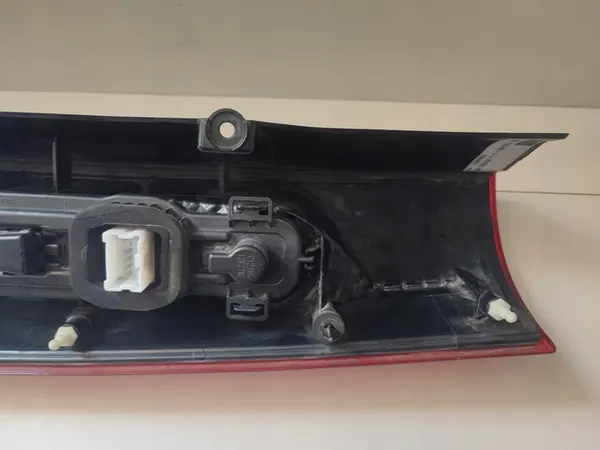 Lámpara trasera izquierda Renault Kangoo II 265557352R image 6