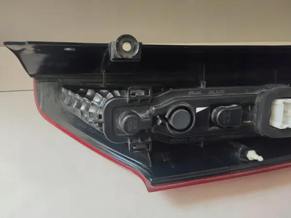 Lámpara trasera izquierda Renault Kangoo II 265557352R image 7