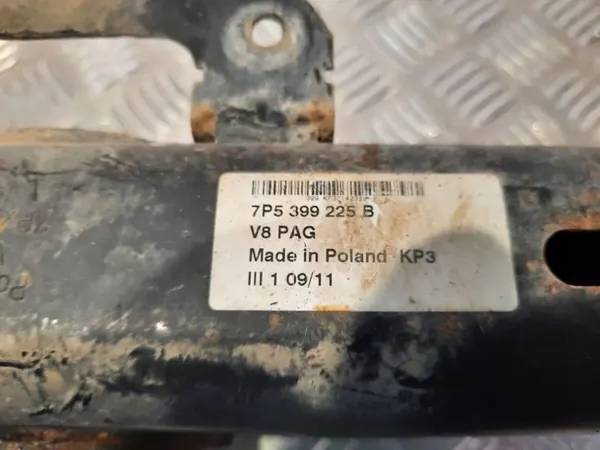 Porsche 7P5399225B Växellådsfäste Begagnad OE-del image 4