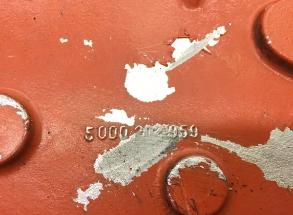 OEM 5000044996 Couvercle latéral moteur pour Renault Trucks image 5