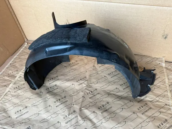 Para-lamas dianteiro direito Audi Q3 83A OEM 83A821172E image 2